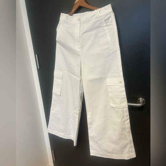 MINKPINK NWOT M “Lottie” ultra wide leg cargo flare! - Picture 7 of 14